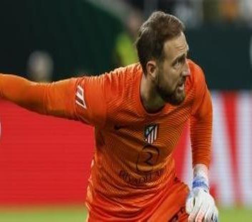 世体:奥布拉克伤情不严重,但穆索已为赛季首秀做好准备