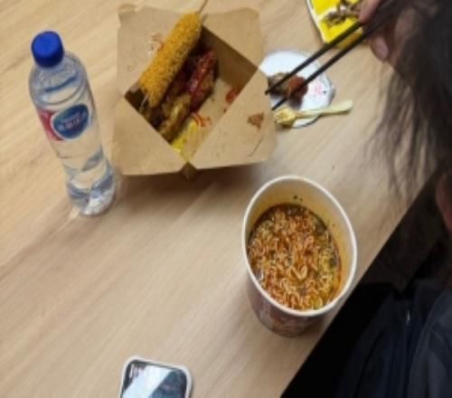 GALA更新動態：兄弟們昨天打得好謝謝大家支持早點休息今晚見