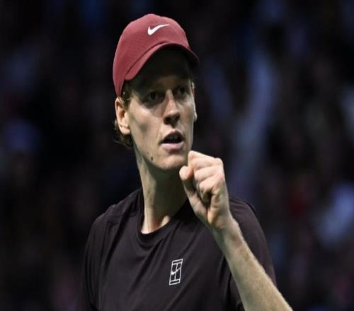 辛納送蛋橫掃茲維列夫，晉級(jí)巴黎大師賽決賽將戰(zhàn)阿利亞西姆