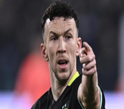 罗马诺:如果埃因霍温欧冠出局佩里西奇可能亲自要求转会