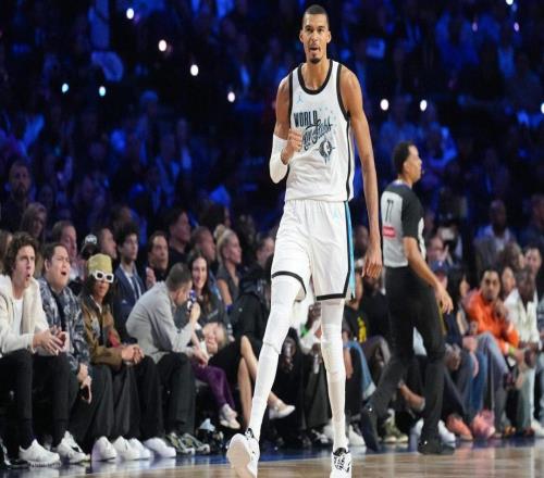 霸氣，馬刺隊維克托文班亞馬不屑成為“NBA門麵”