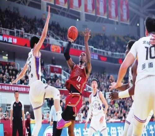 107比102力克北京控股队,山西男篮赢下“卡位战”