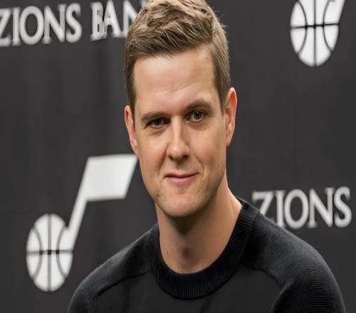 乱战手到犹他基石!下一个利拉德?