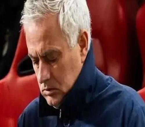 30！波爾圖11連勝：穆帥葡超翻盤無望，本菲卡歐冠不勝皇馬=出局