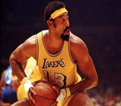 永恒的豐碑：NBA歷史上那些幾乎無法逾越的神級紀錄