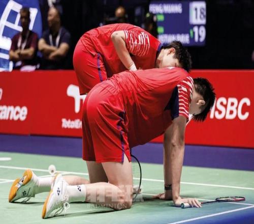 封面来了!冯彦哲黄东萍:信念为炬,更上一层楼