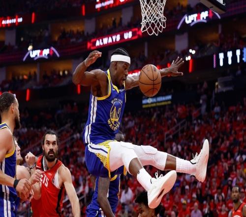 2年1.1億頂薪，影響球隊(duì)一夏天！NBA被高估的超巨，你確實(shí)老了
