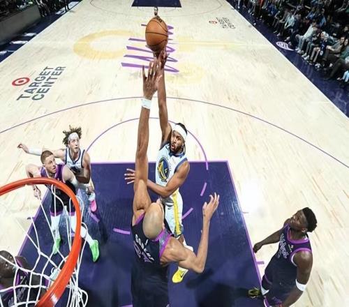 簡(jiǎn)直是聯(lián)盟頂級(jí)3D側(cè)翼！勇士側(cè)翼新星的情況真是讓人無法理解