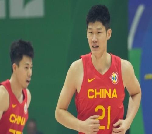 男篮世预赛后他拒绝休息!胡金秋让主教练急了:强行勒令他休息