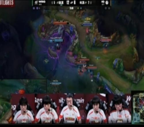 局內語音JieJie：你表演雜技啊虎哥Xiaohu：我也被嚇死了