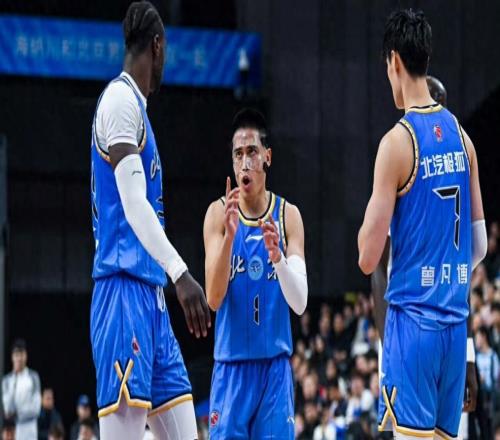 拒絕20分大逆轉(zhuǎn)，青島2分險勝北京！趙睿10+11，曾凡博15分盡力了