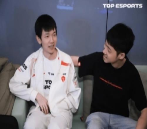 涵艺：TES会是369+奶油小奶油+JKjiaqi+风月TES给Creme开价最高