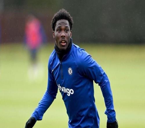 队报:切尔西和白学堡已谈妥戴维福法纳租借,但需说服球员