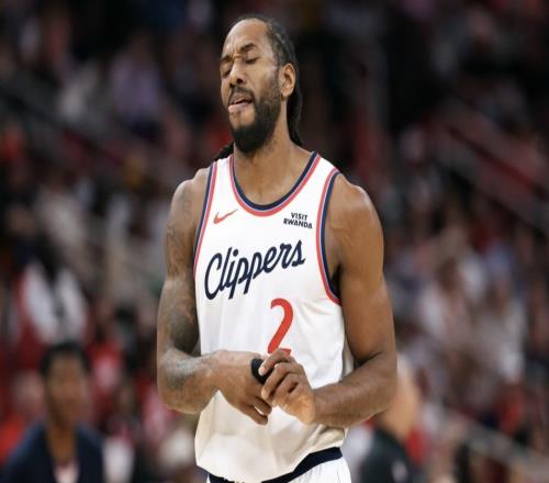 快船官方:伦纳德将随队前往新奥尔良,状态为每日观察