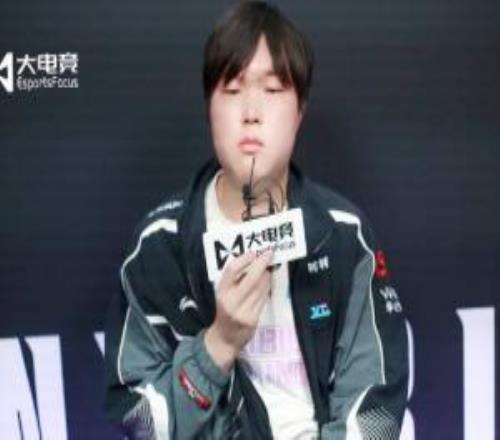 反思自己！Bin：有時(shí)候心態(tài)就是太不成熟了吧輸100T和G2我要擔(dān)責(zé)！