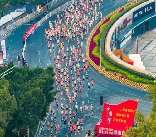 一场马拉松,如何成了城市精神“加油站”新京报评论