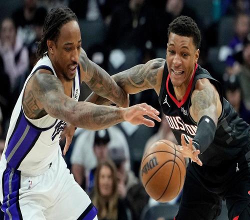 火箭输西部垫底吞三连败！申京复出难阻掉入附加赛KD交易没赢