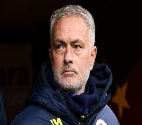 ESPN：马丁内斯合同到期后穆帅接手葡萄牙，阿莫林执教本菲卡