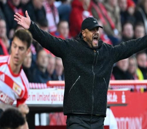 第93分钟绝平,凯恩绝境救主,德甲霸主爆冷,连胜终结