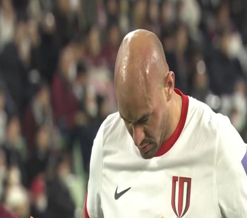 21变22!蓉城队亚冠遭误判李扬送点原因找到,徐正源不满