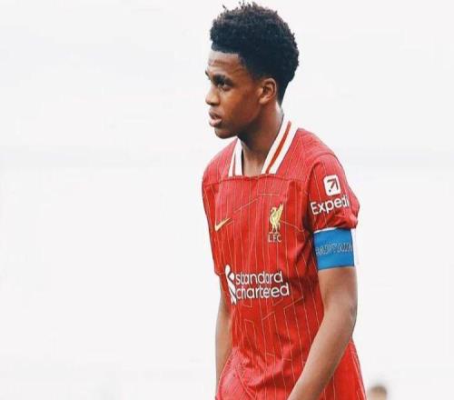 曼联欲挖利物浦青训小穆夏拉!纽卡拒绝吉马良斯报价,想买得加钱