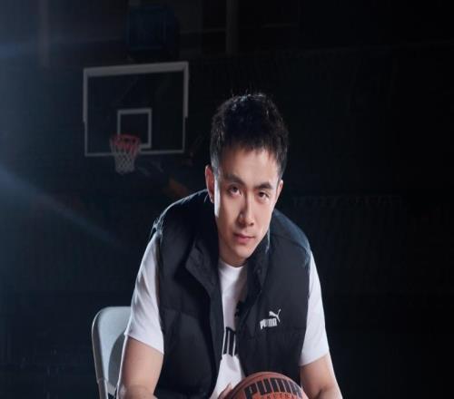 終于，我們能在CBA賽場看到PUMA球鞋了