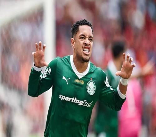 罗克经纪人:我们预计会收到一份来自英超球队的5000万欧元报价