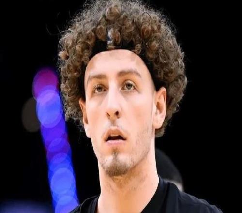 4连败!爱德华兹轰42+5,勇士彻底掉入附加赛,科尔7场就赢了火箭