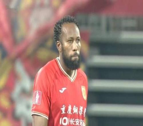 重庆拿4分冲超,胜负关系占优张外龙每场只换1人向余望冲击20球