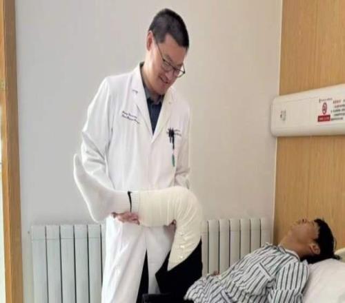 太勵(lì)志！“江西天才”今晚一球成名：足協(xié)杯上場88秒破門！