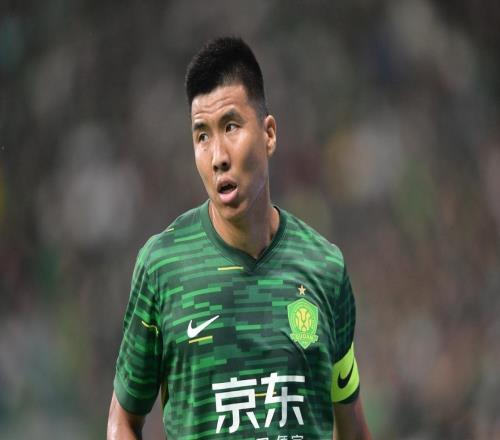 李明不挽留吗北京国安刚夺冠,曝老将王刚就选择退役,球迷诧异