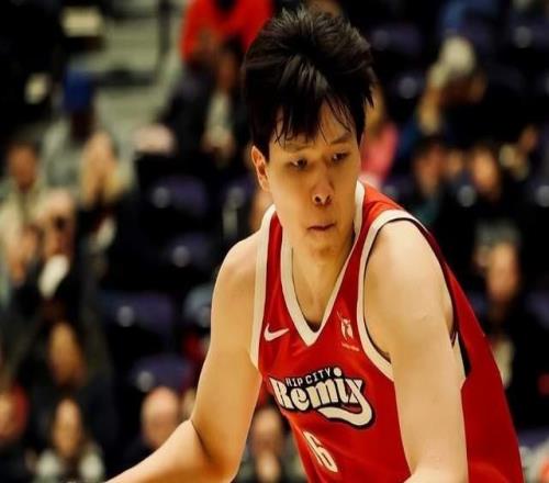 杨瀚森砍22分凸显尴尬定位:打发展联盟很轻松却不胜任常规赛轮转