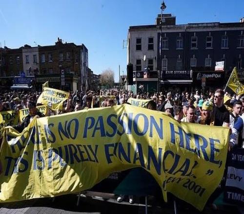 郵報(bào)：熱刺球迷組織將再次發(fā)起大規(guī)?？棺h，上次是抗議列維