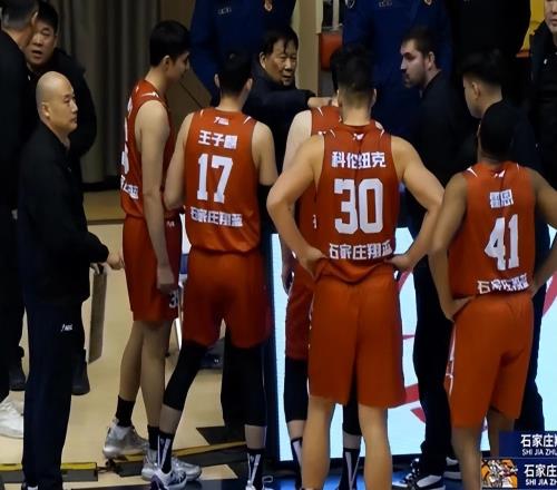 4個加時！3小時15分鐘！中國籃球史詩苦戰引發巨大爭議：裁判太黑