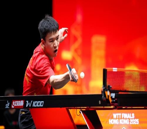 42进八强！国乒又一22岁新星崛起：00后大对决下一轮挑战林诗栋