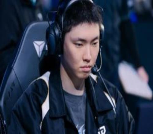 Chovy：我认为ShowMaker是被低估的选手大众对他过于严格