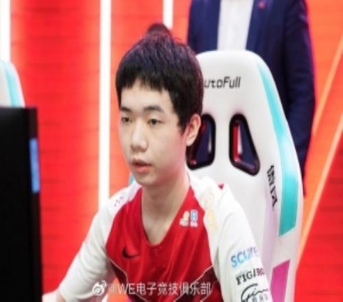 Teacherma轉WE專題：謝謝這群相信我的兄弟和所有沒放棄我們的人