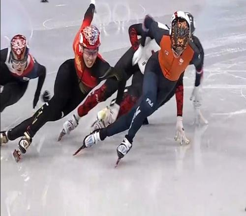 极限逆转!孙龙获得短道速滑男子1000米银牌!