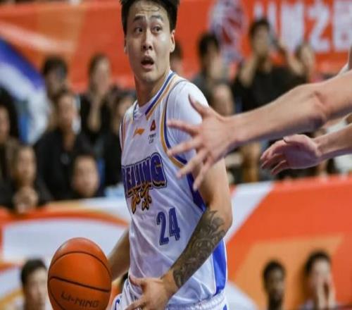 北京首钢拒绝输球!全力击败浙江男篮,许利民调整阵容,央视直播