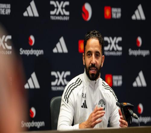 重回原点曼联“荒诞大戏”永不落幕,新帅上任依旧如此