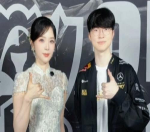 余霜曬照：S15結束啦！真的很感激遇到這么多可愛認真的小伙伴！