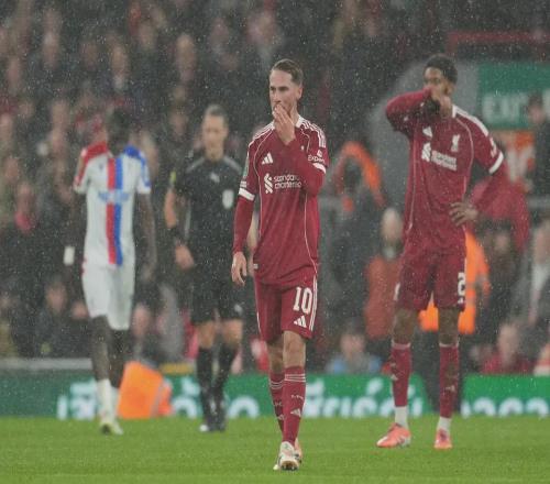 7战6负登顶五大联赛!利物浦迎90年最差一战,卫冕冠军跌下神坛