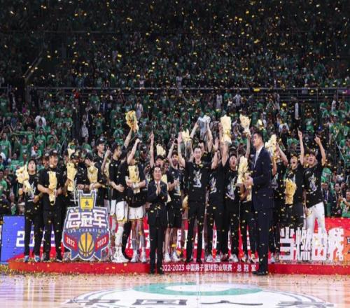 八塊腹肌！遼籃三冠功勳仍積極訓練此前傳被球隊放棄