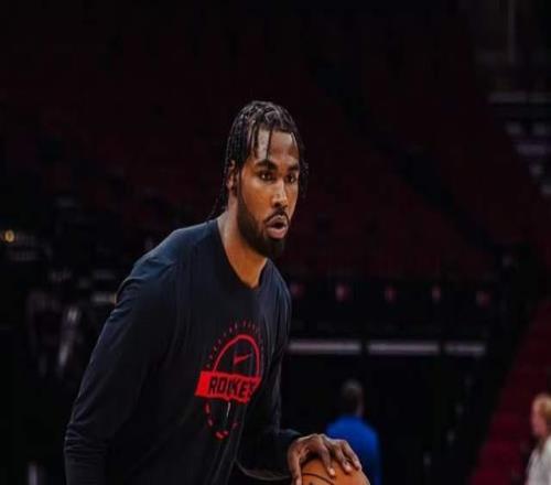 連場得分上雙，火箭隊鋒線15+8，打回爭奪首發實力，卡佩拉14籃板