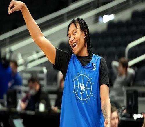 快船連裁三人！保羅接班人離隊(duì)，首輪29順位啊，才23歲就無球可打