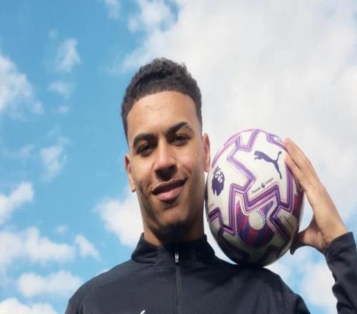 维拉“寒王”,已进化成英超新型前腰代表