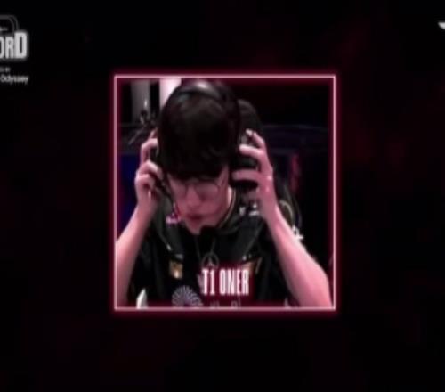 T1对阵KT第四局语音Oner:玄凖哥!享受吧!我会赢下比赛的!