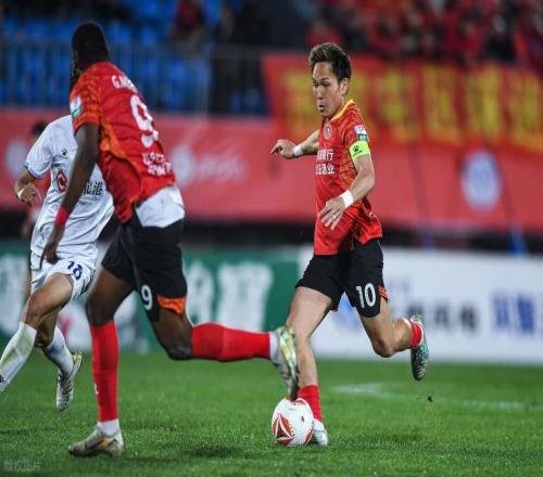 中甲冠军冲超后巨变!曝金靴+助攻王或离队27场28球外援公开摊牌