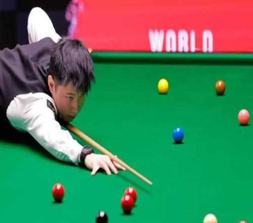 巅峰德比！赵心童击败丁俊晖，两个时代的碰撞见证中国斯诺克传承