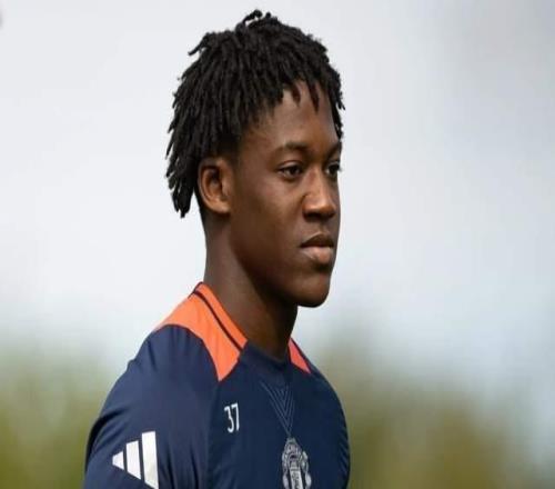 孔蒂又要开挖昔日曼联新星,丁丁+小麦联名推荐,阿莫林怎么想